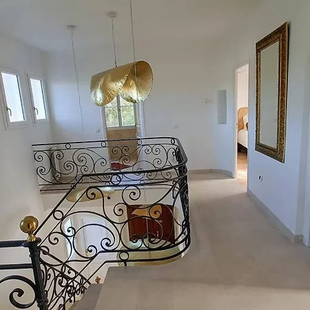Magnifique Bastide Provencale Avec Grande Piscine Villa