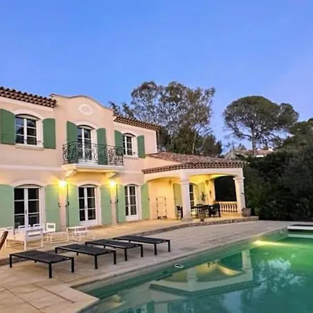 Villa Magnifique Bastide Provencale Avec Grande Piscine *