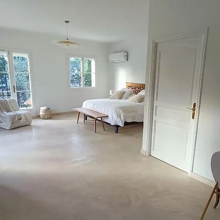 Villa Magnifique Bastide Provencale Avec Grande Piscine *