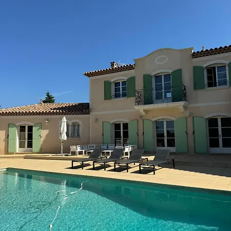Magnifique Bastide Provencale Avec Grande Piscine Saint-Raphael (Var)